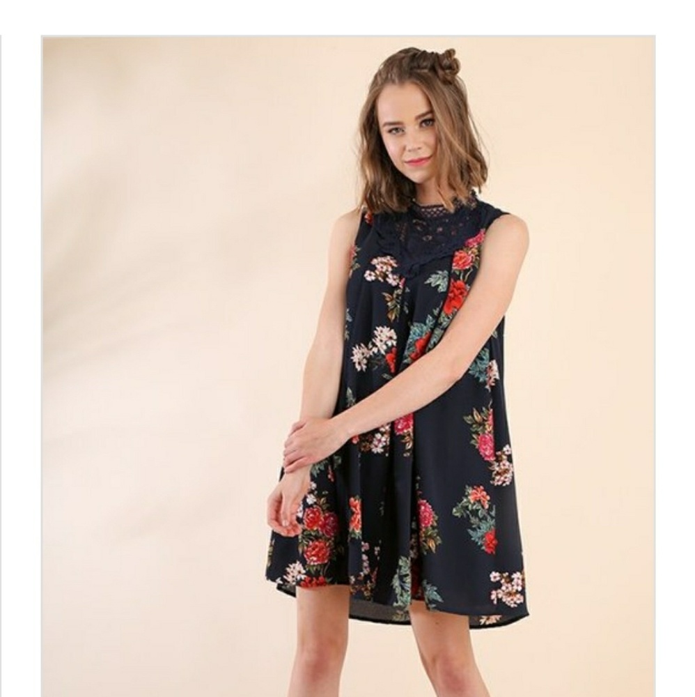 Umgee USA l Sleeveless Floral Print Dress - Picture 2 of 4